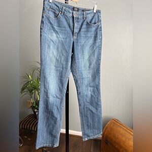 Jones New York Signature Women's Lexington Straight Leg Blue Jeans Pants Size 12